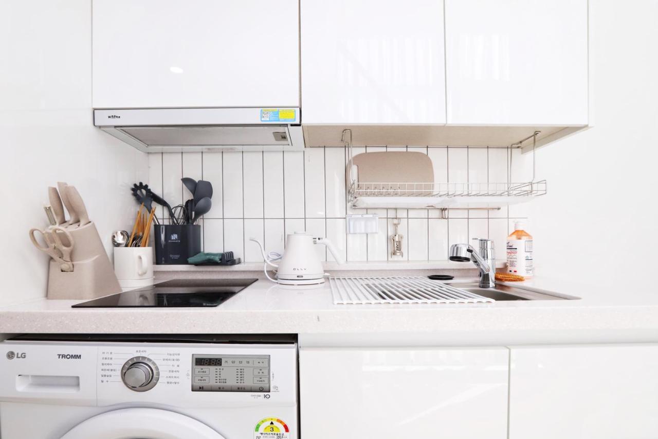 Apartment J Garden Myeongdong Station Seoul Exterior photo