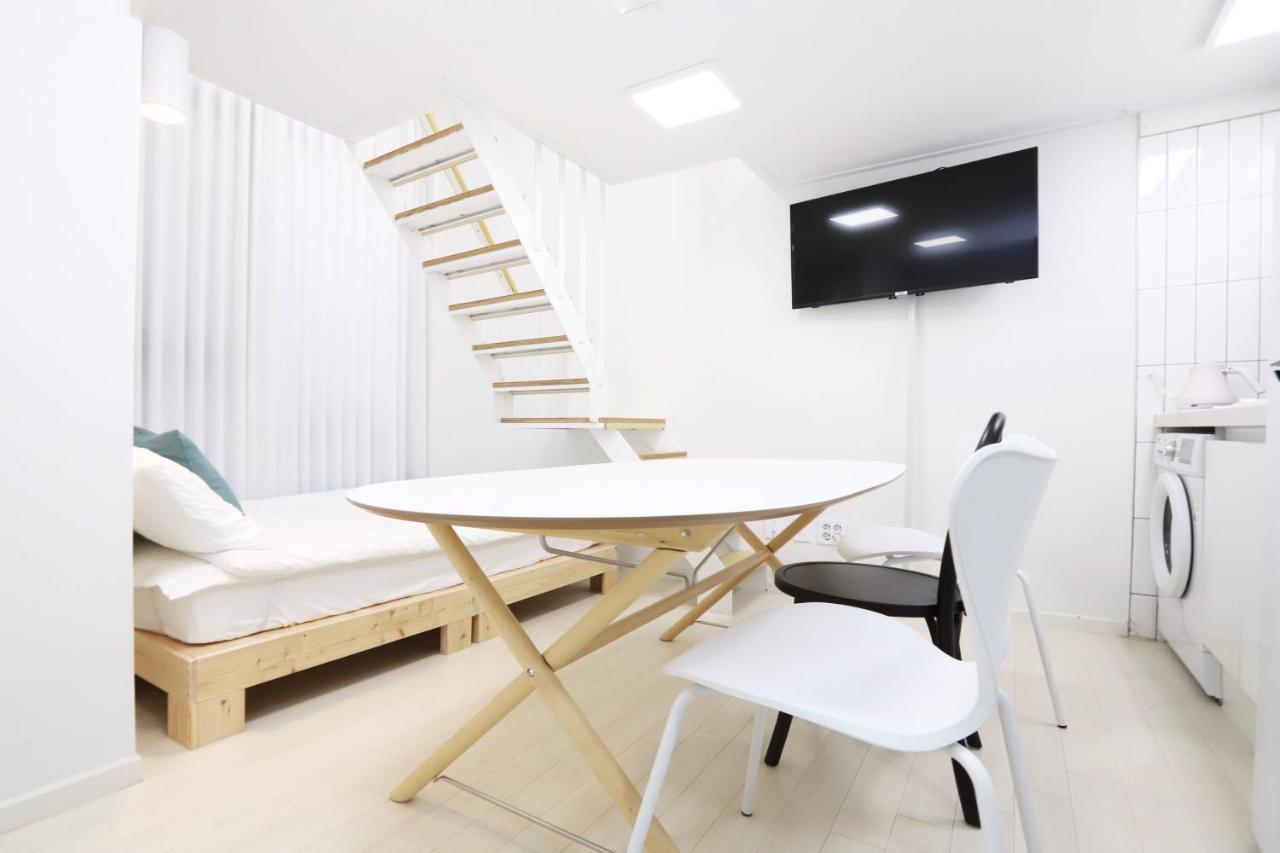 Apartment J Garden Myeongdong Station Seoul Exterior photo