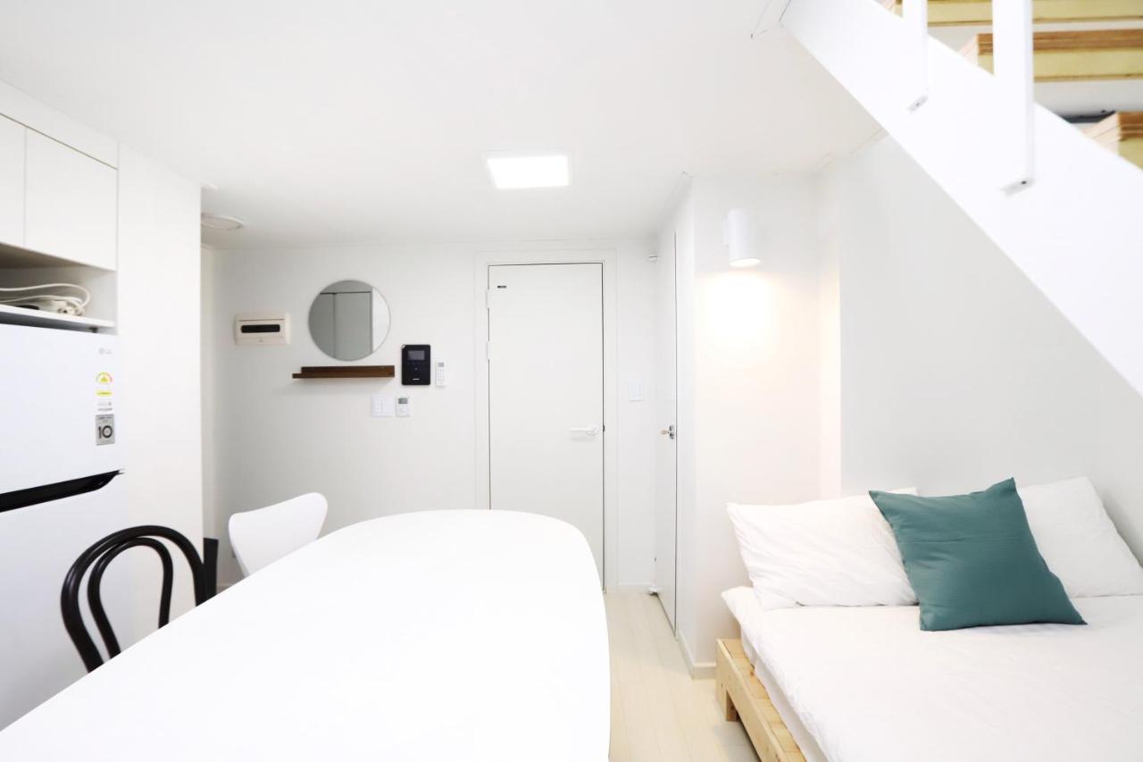 Apartment J Garden Myeongdong Station Seoul Exterior photo